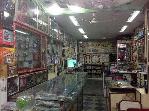 watch shops in dilsukhnagar