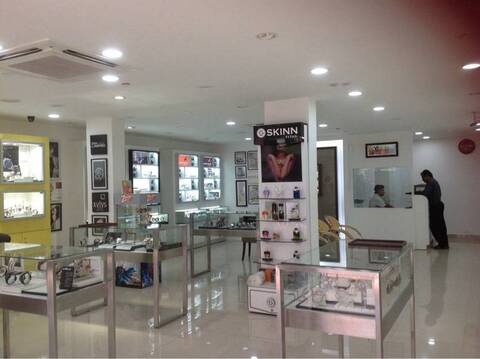 watch shops in dilsukhnagar