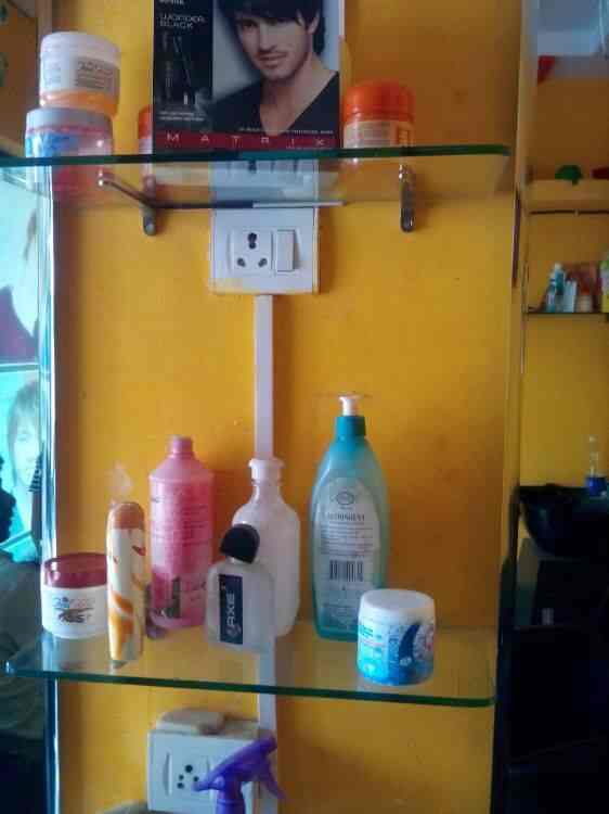 New Hair Club Men S Beauty Parlour Kphb Colony Beauty Parlours