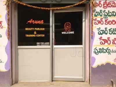 Aruna Beauty Parlour Training Centre Kukatpally Beauty Parlours In Hyderabad Justdial
