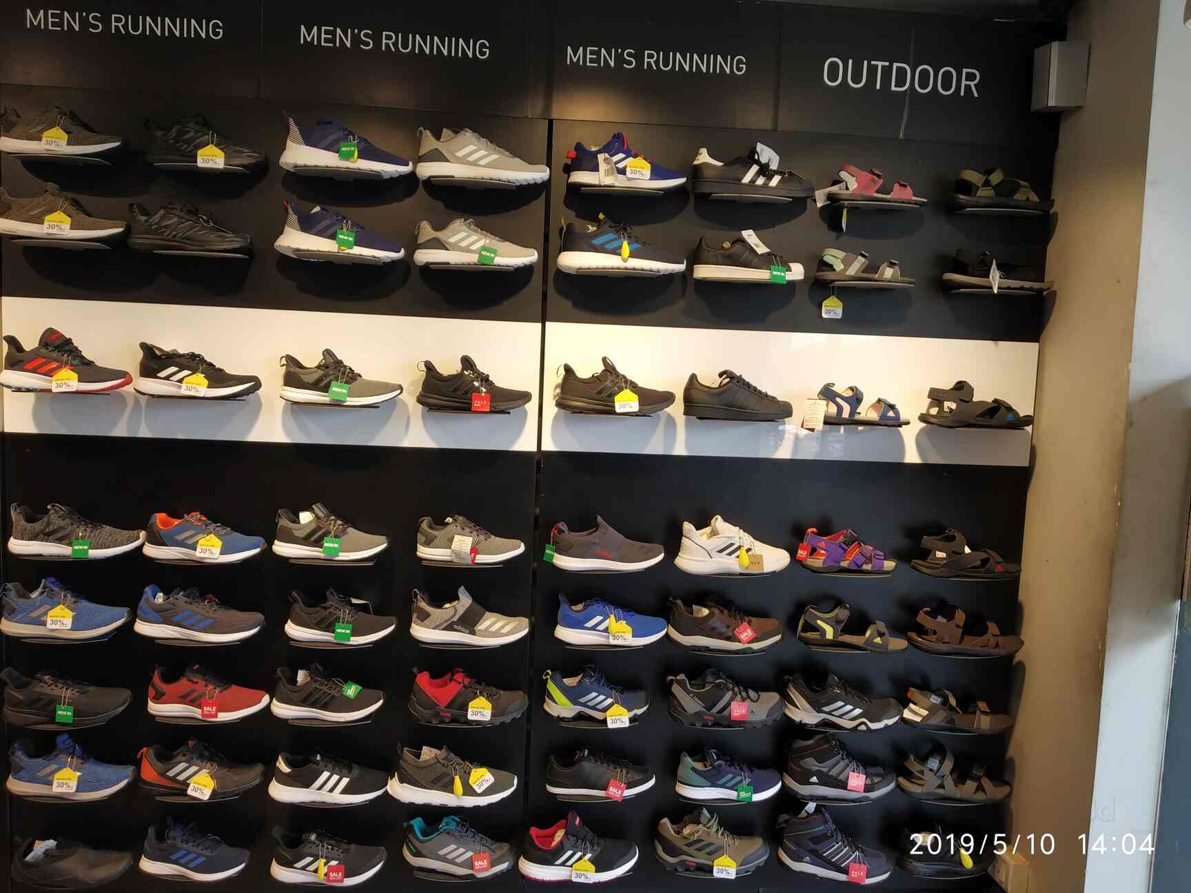 Deportes Panda Tan rápido como un flash Adidas Exclusive Store Photos, Chanda Nagar, Hyderabad- Pictures & Images Gallery - Justdial Deportes Panda Tan rápido como un flash Adidas Exclusive Store Photos, Chanda Nagar, Hyderabad- Pictures & Images Gallery - Justdial