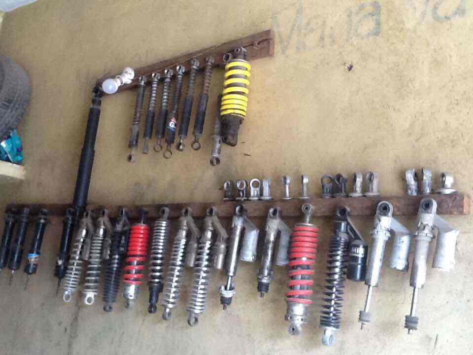 famous shock absorbers repairing works photos bahadurpura shock works