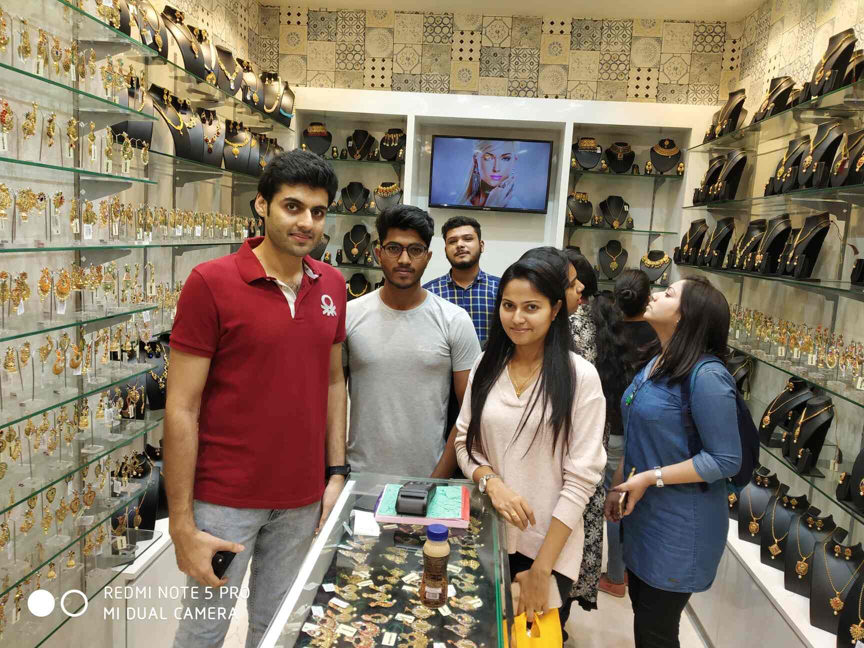 Jewellery showrooms hot sale in panjagutta