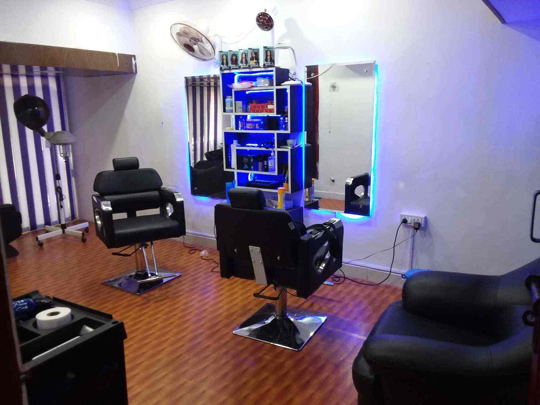 5th Avenue Academy Of Hair And Beauty Lakdi Ka Pool
