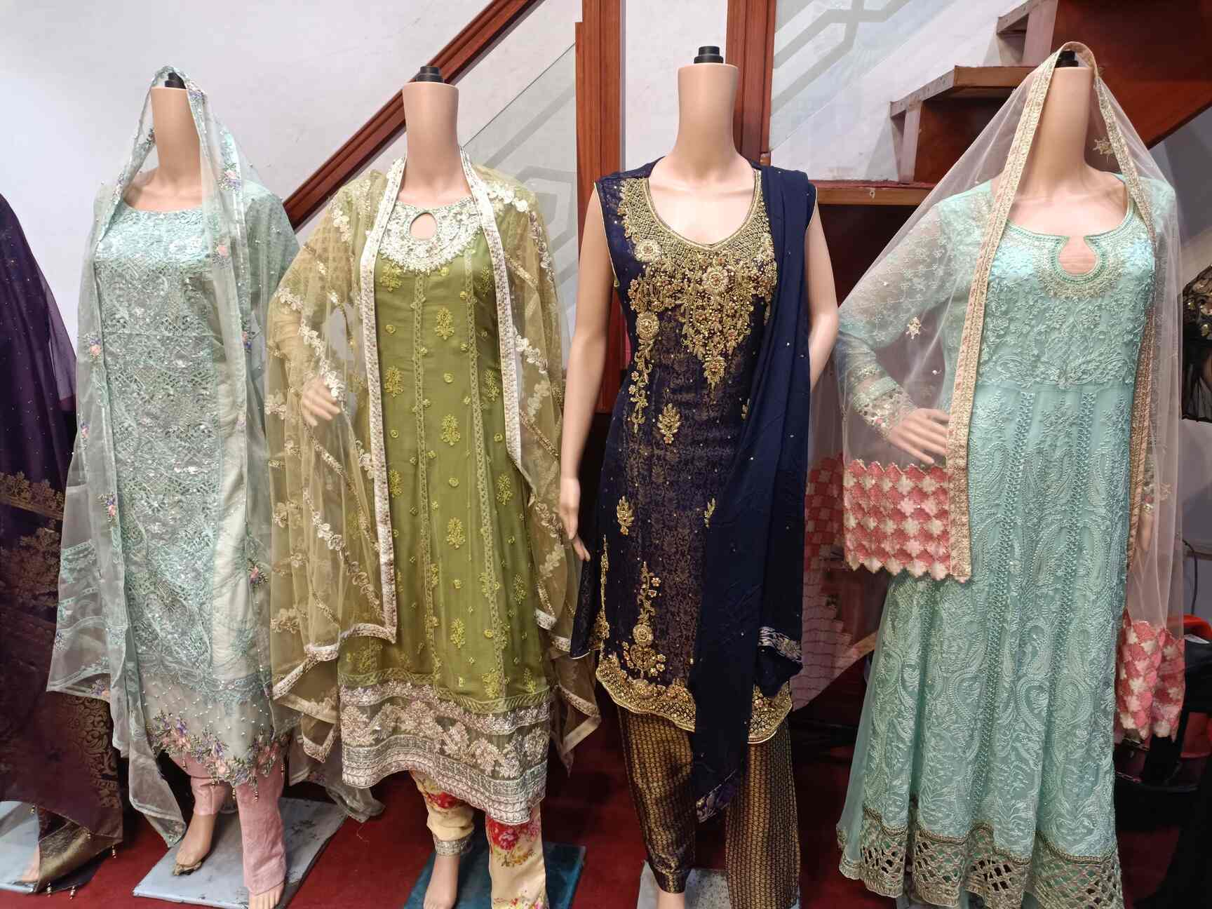 pakistani dresses in abids