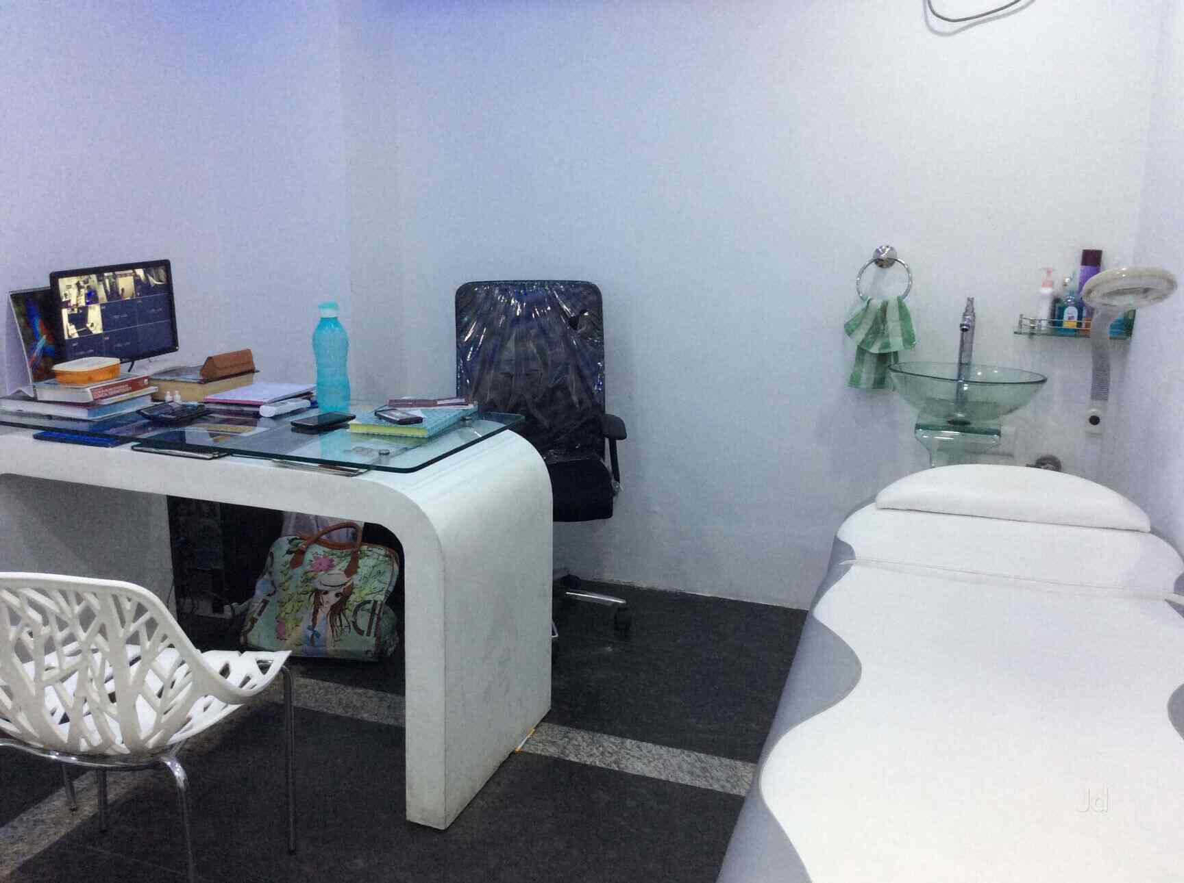 derma care himayat nagar