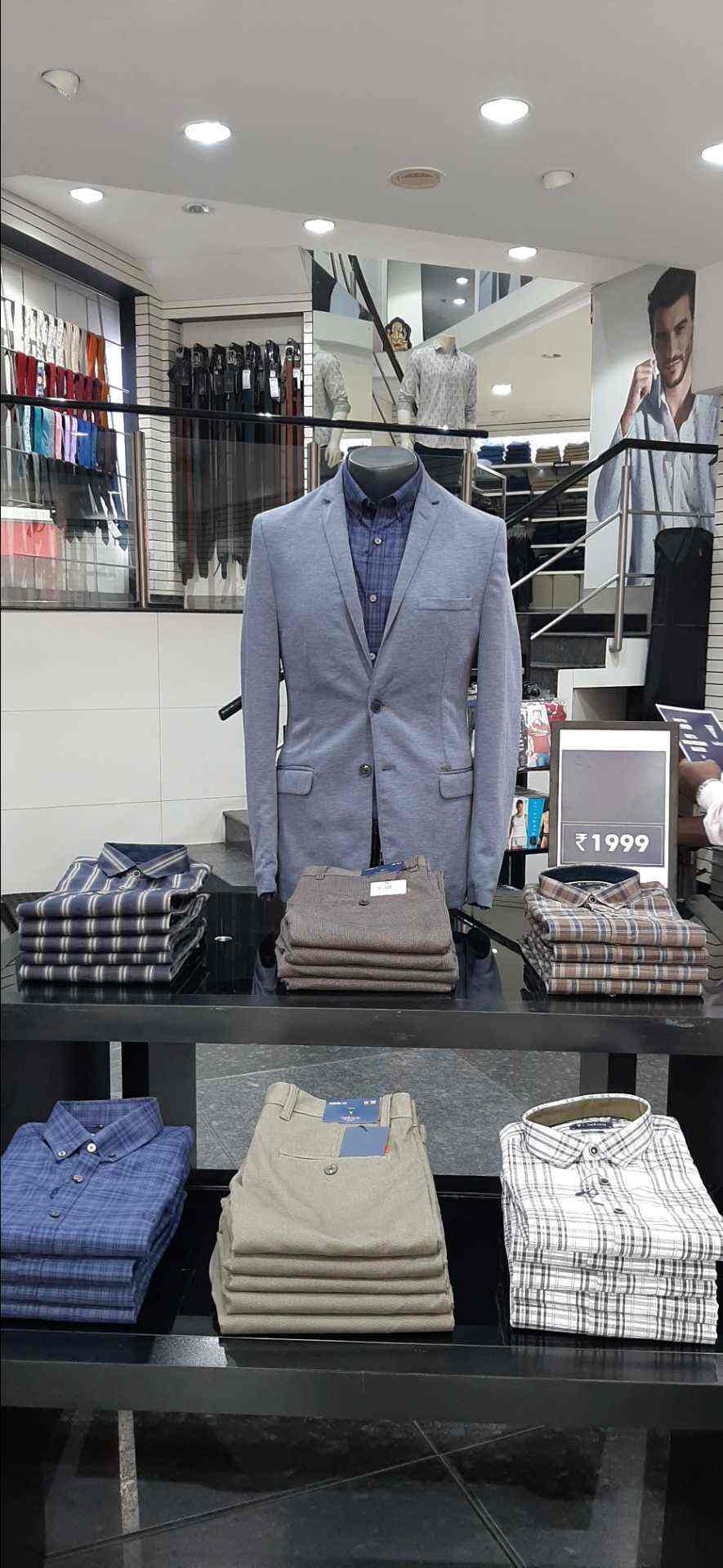 van heusen wholesale distributors