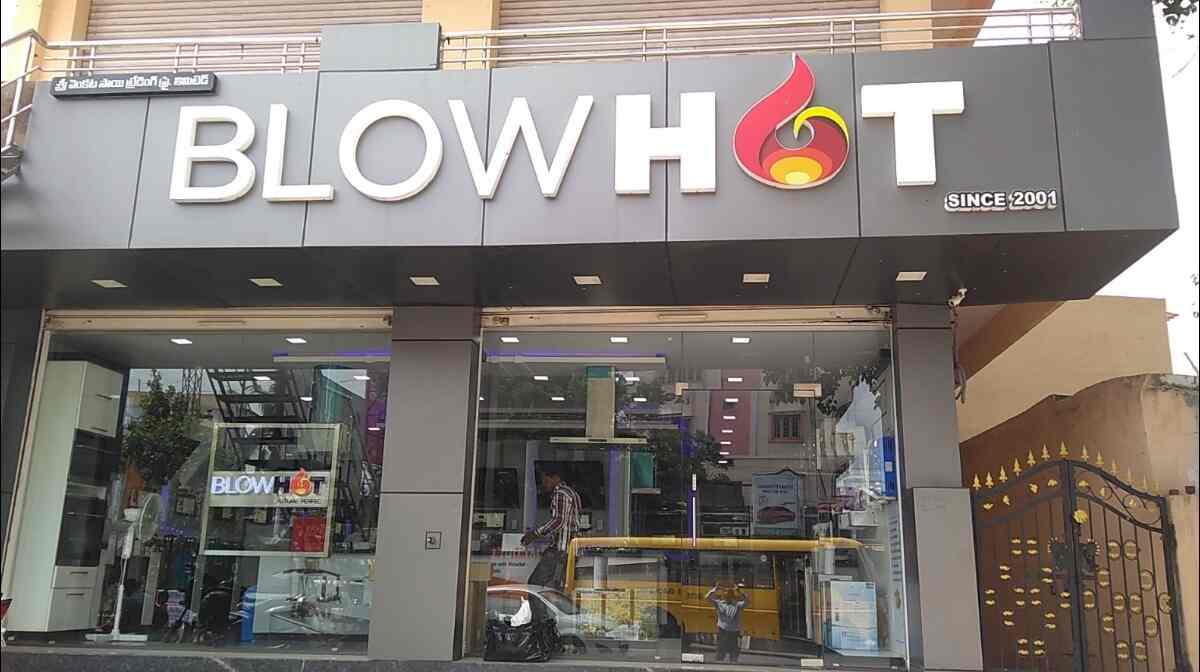 Blow Hot in Chanda Nagar,Hyderabad - Best Ro Water Purifier Dealers in  Hyderabad - Justdial
