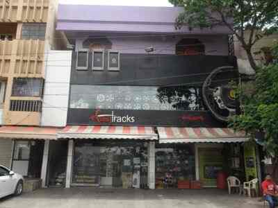 Fasttracks Car Decors Minister Road Car Accessory Dealers In