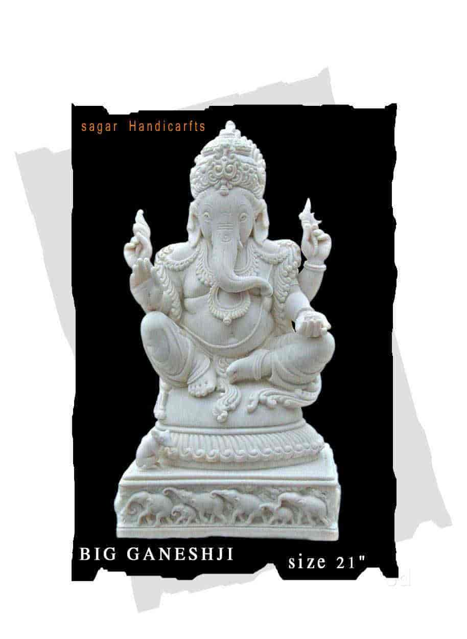 Hobbies, handicrafts: a selection of articles Hobbies, handicrafts: a selection of articles