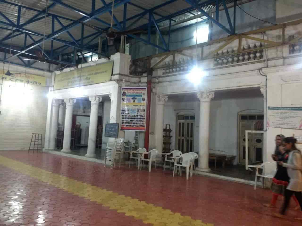 https://content3.jdmagicbox.com/comp/indore/u9/0731px731.x731.140421201627.n8u9/catalogue/shri-digamber-jain-udasin-ashram-south-tukoganj-indore-ashrams-OrG3qsa9Em.jpg