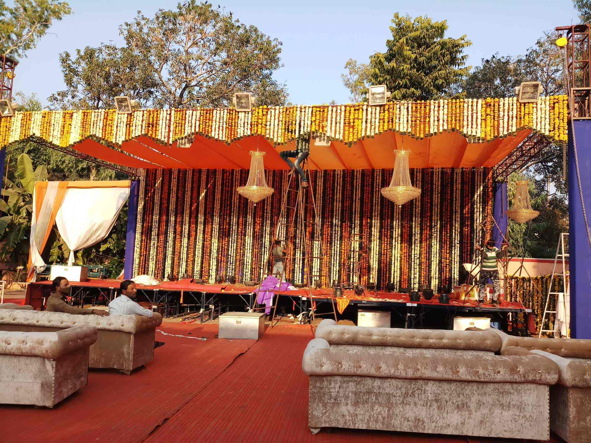 Bhanu Flower Decoration Madan Mahal Tent House In