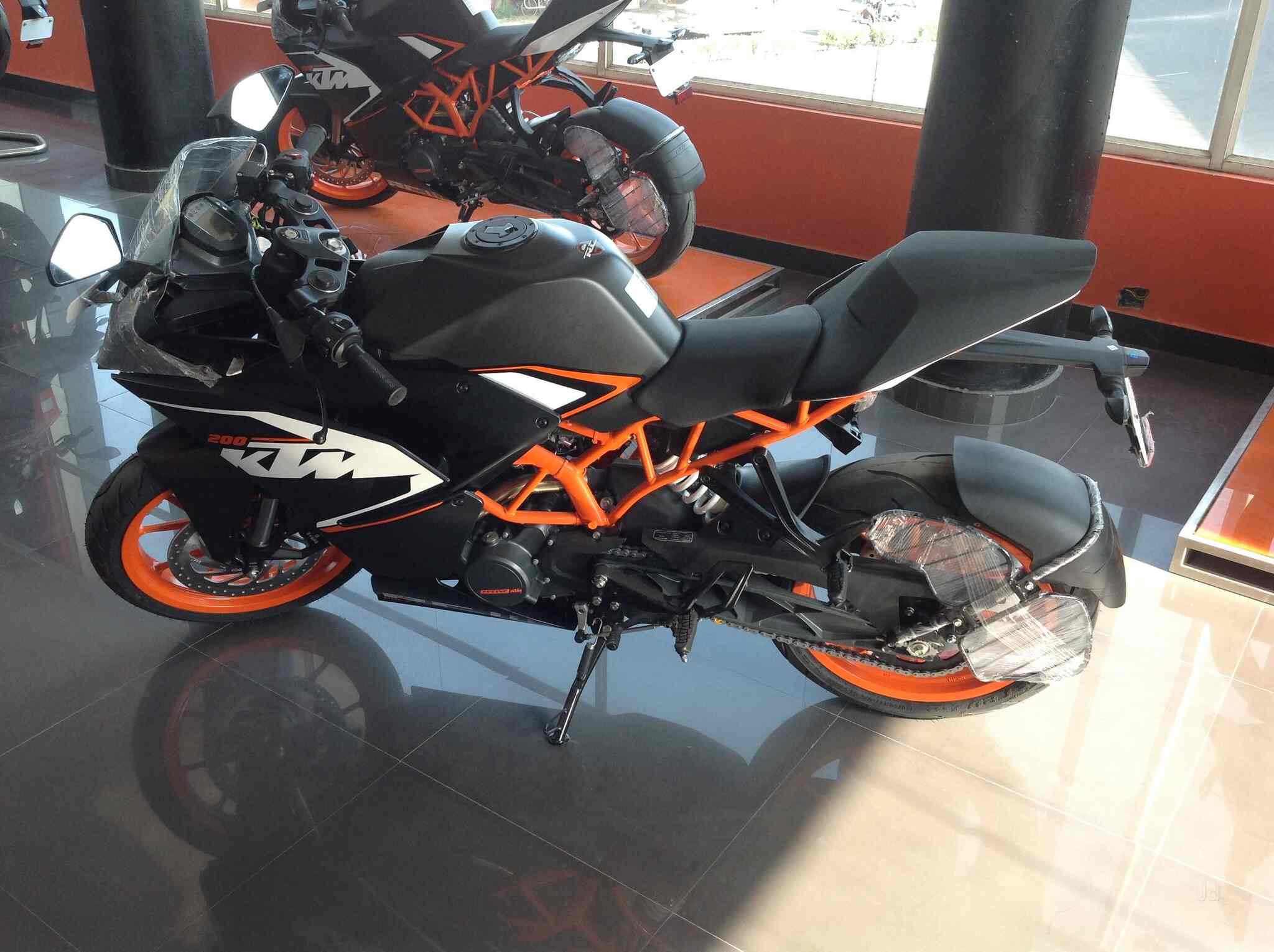 Ktm Showroom (PL), Vaishali Nagar 