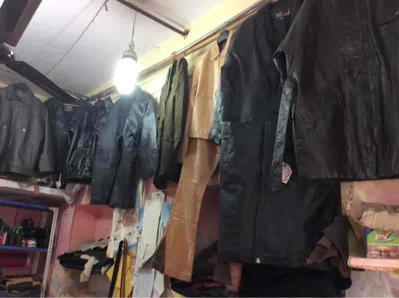 Alam Charem Industries Chandpole Bazar Men Leather Jacket Alam Charem Industries Chandpole Bazar Men Leather Jacket Retailers In Jaipur Justdial
