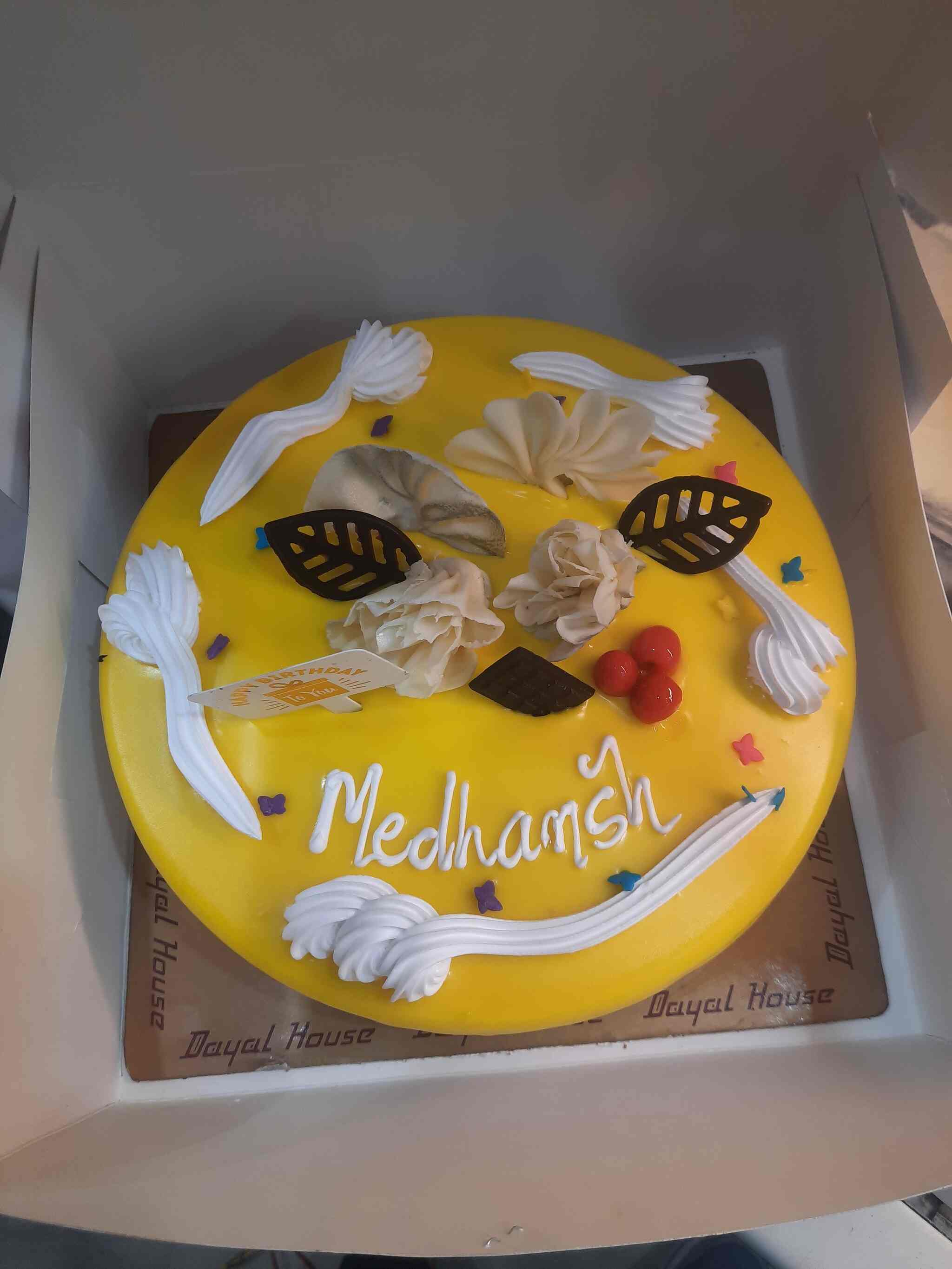 Aggregate 74+ dayal cake house in.daotaonec