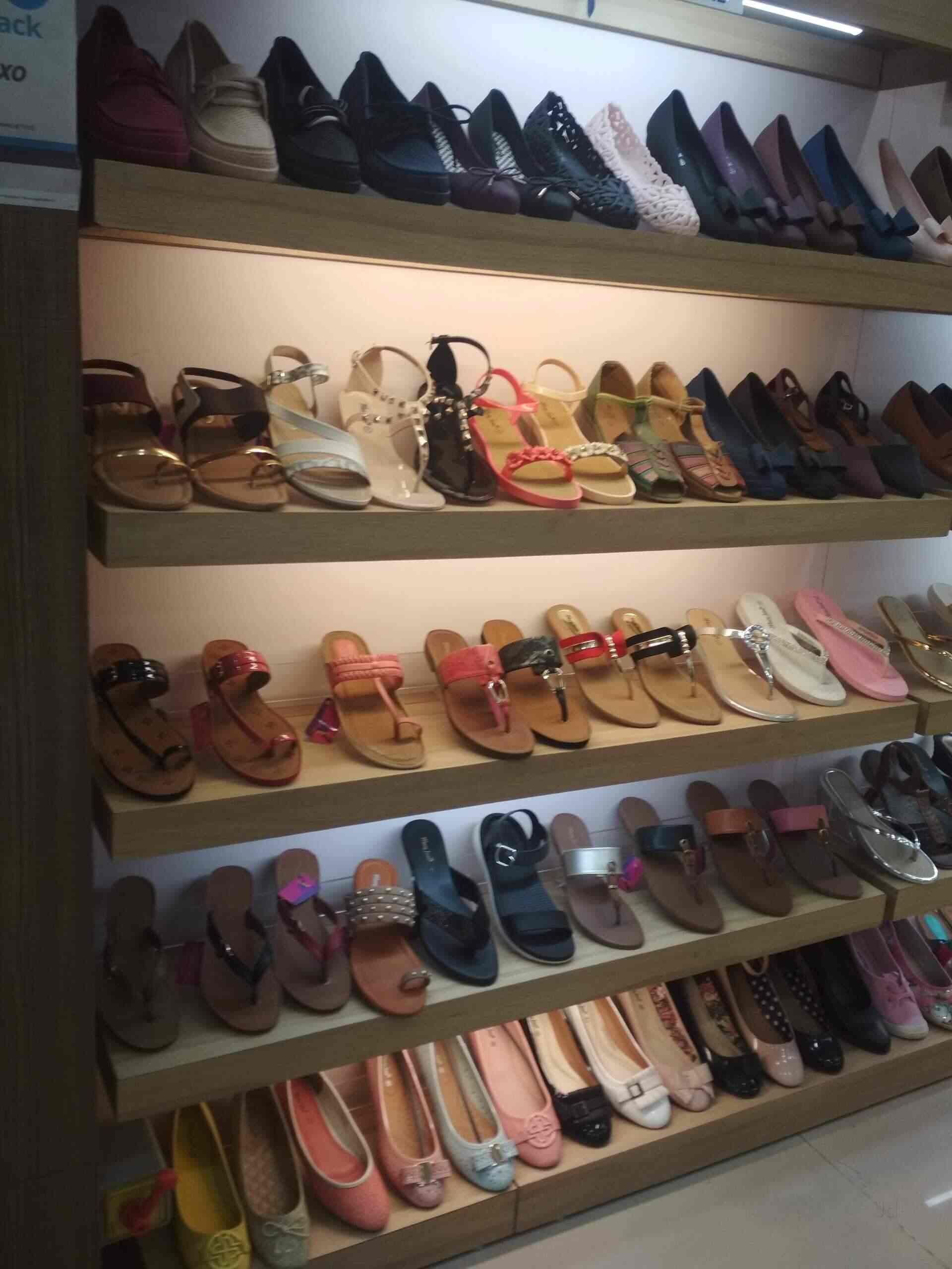 relaxo shoes for ladies