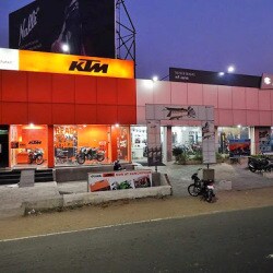 Susee Bajaj, Kanchipuram Railway 