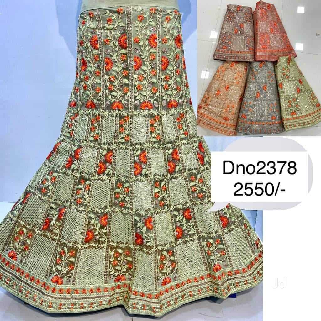 mummy lehenga