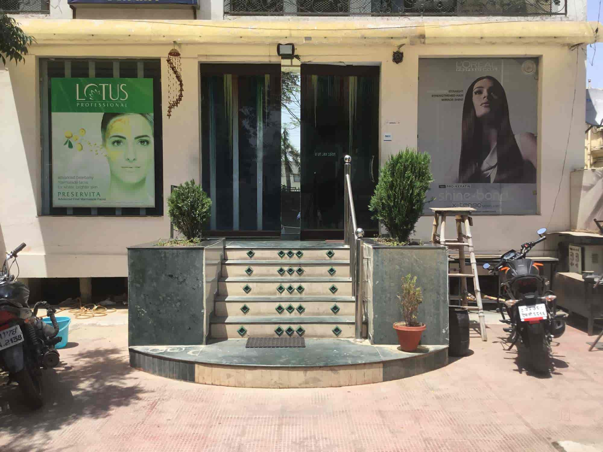 Spectrum Unisex Salon, Tilak Nagar - Beauty Parlours in Kanpur - Justdial