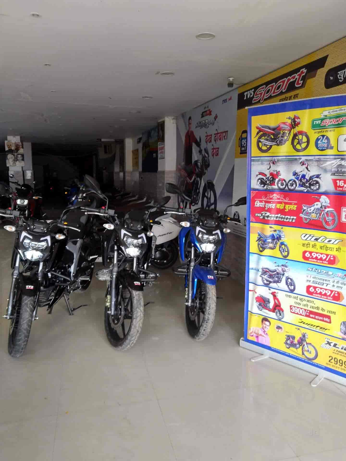 Vikrant bike 2025 showroom near me