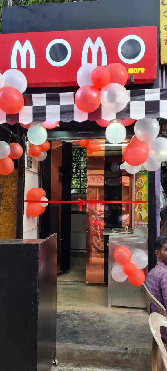 momo-and-much-more-rajarampuri