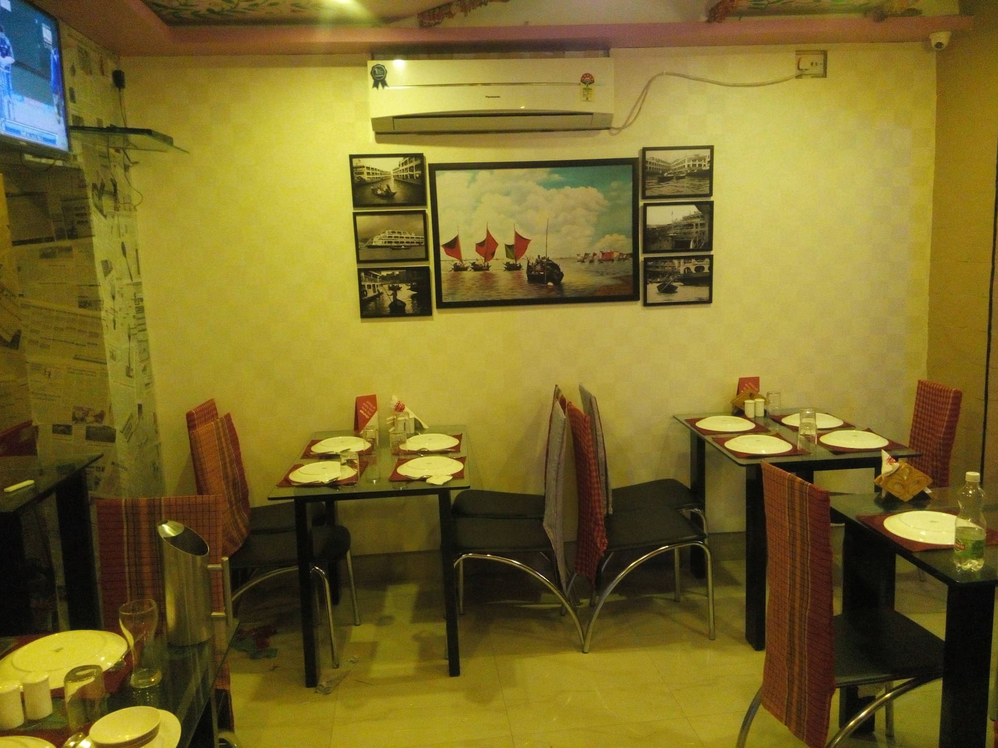 Puran Dhaka Santoshpur Kolkata Chinese Indian Pan Asian Bangladeshi North Indian Cuisine Restaurant Justdial