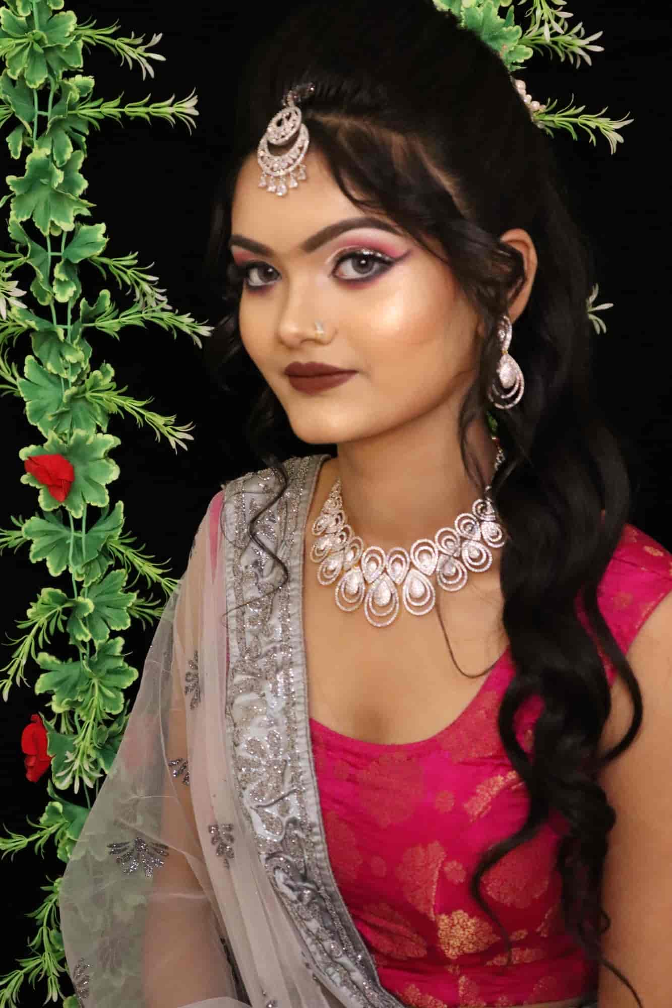 Retro Lush Makeup Studio in Biman Nagar,Kolkata - Best Bridal Makeup  Artists near me in Kolkata - Justdial