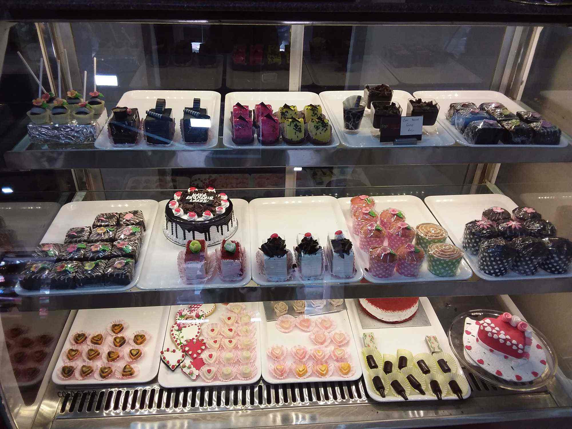 FNP Cakes \u0026 More, Gariahat, Kolkata , Restaurants , Justdial