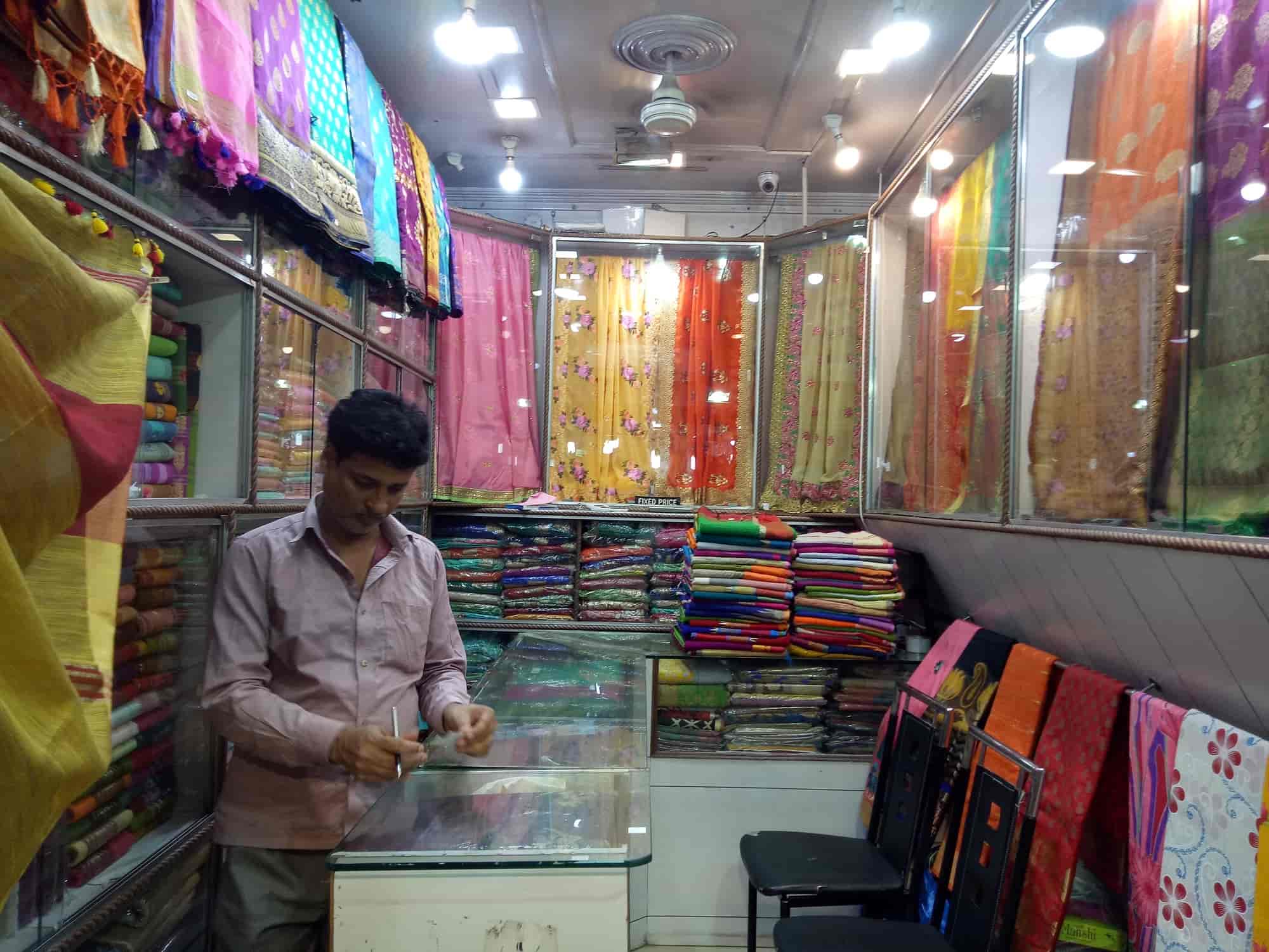 Discover 155+ kolkata saree market wholesale vietkidsiq.edu.vn