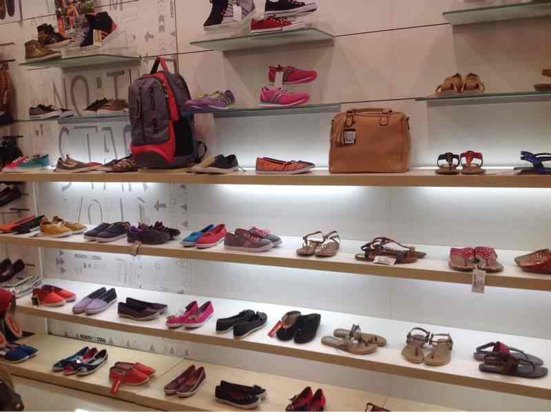 reebok showroom in barasat