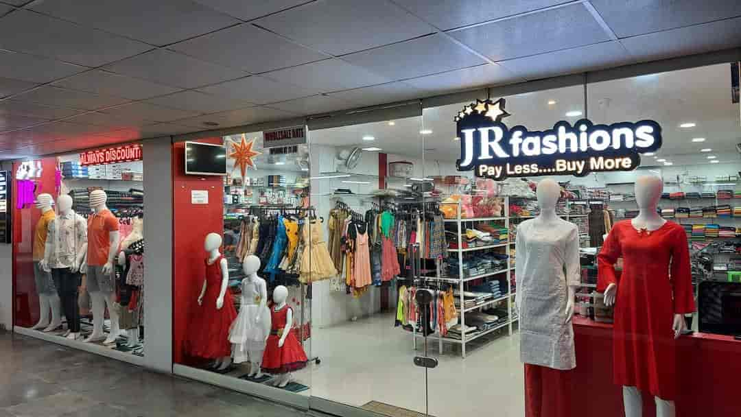 Jr store fashions boutique