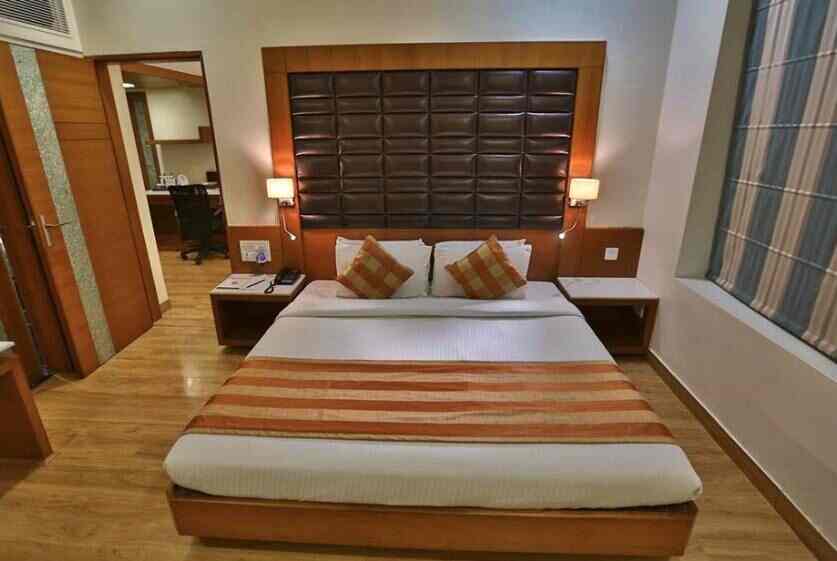 Comfort Inn Hotel Photos Gomti Nagar Lucknow Pictures Images