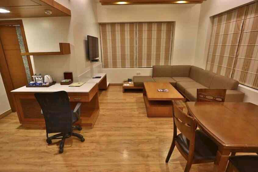 Comfort Inn Hotel Gomti Nagar Hotels In Lucknow Justdial