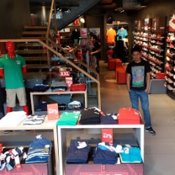 puma store lucknow