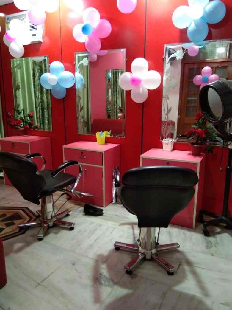 Share more than 147 pink nails bandra latest songngunhatanh.edu.vn