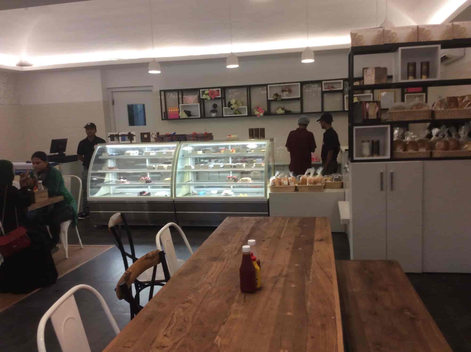 The Cherry Tree Niralanagar Lucknow Desserts Pure Vegetarian Cuisine Restaurant Justdial