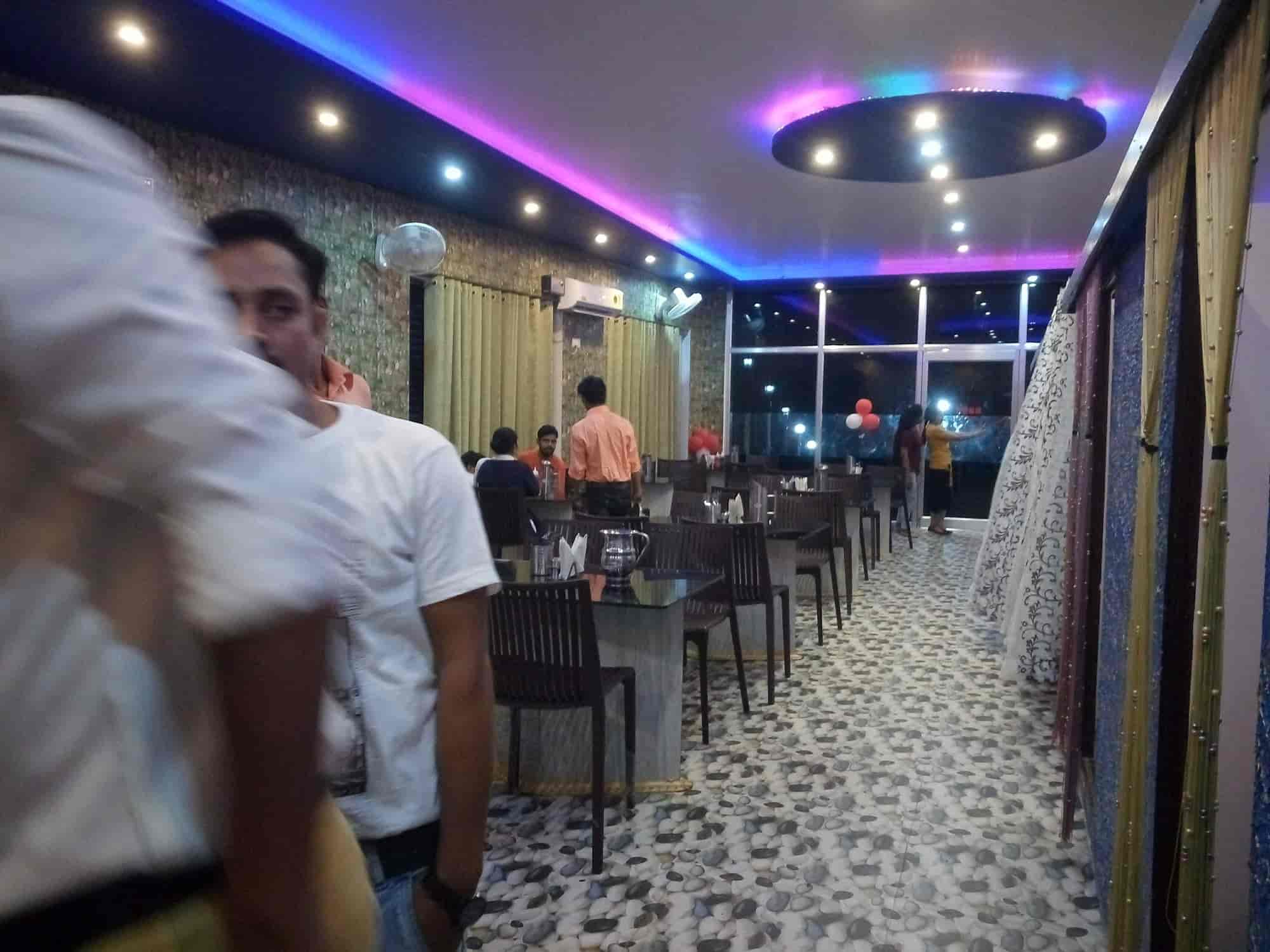 The Blue Moon Lounge in Makaniya Purva,Mahoba - Best Restaurants near me in  Mahoba - Justdial