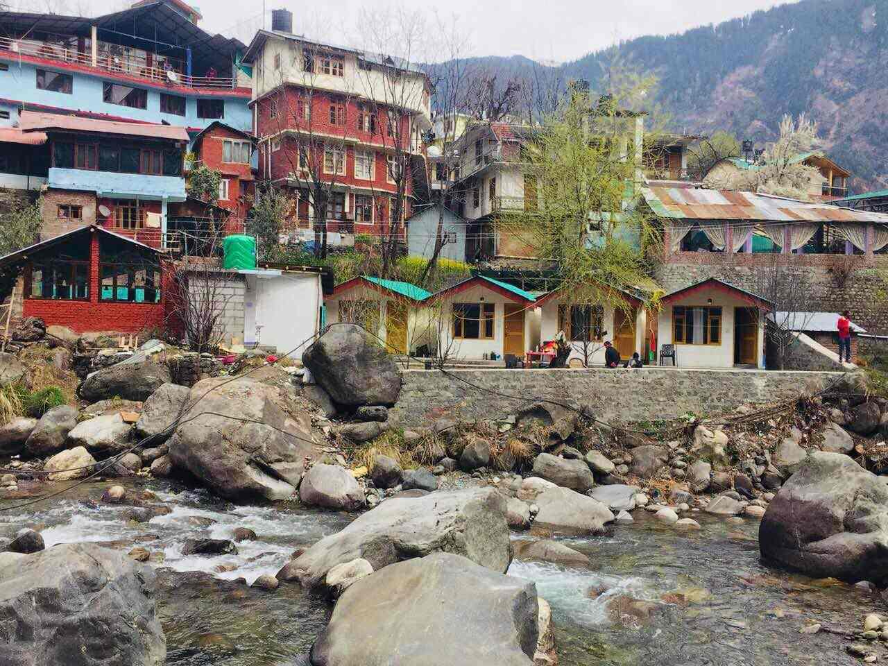 Vyom Cottages Cafe Photos Manali Kullu Manali Pictures Images