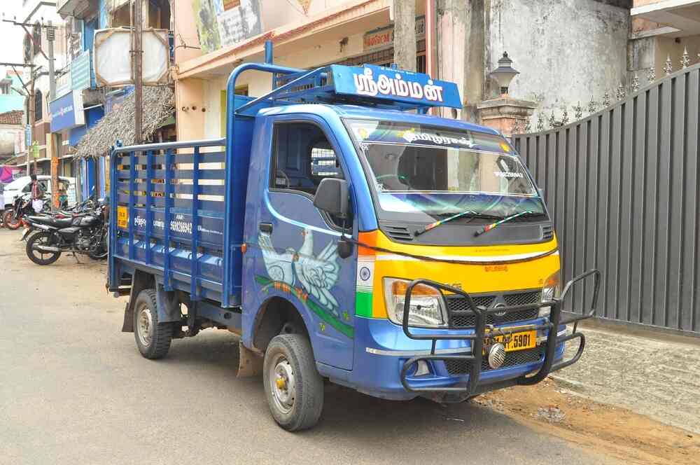 Sri Amman Tata Ace Near Abi Abi Motors Packers And Movers In Mayiladuthurai Justdial