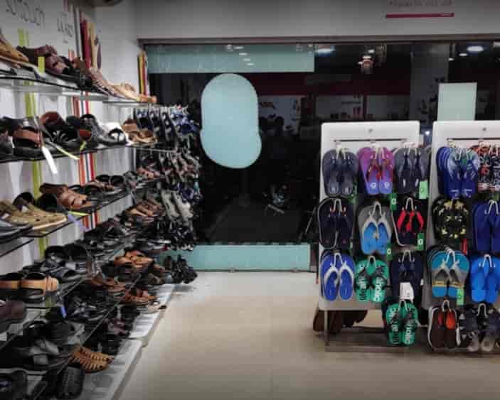 Khadims hot sale office chappal