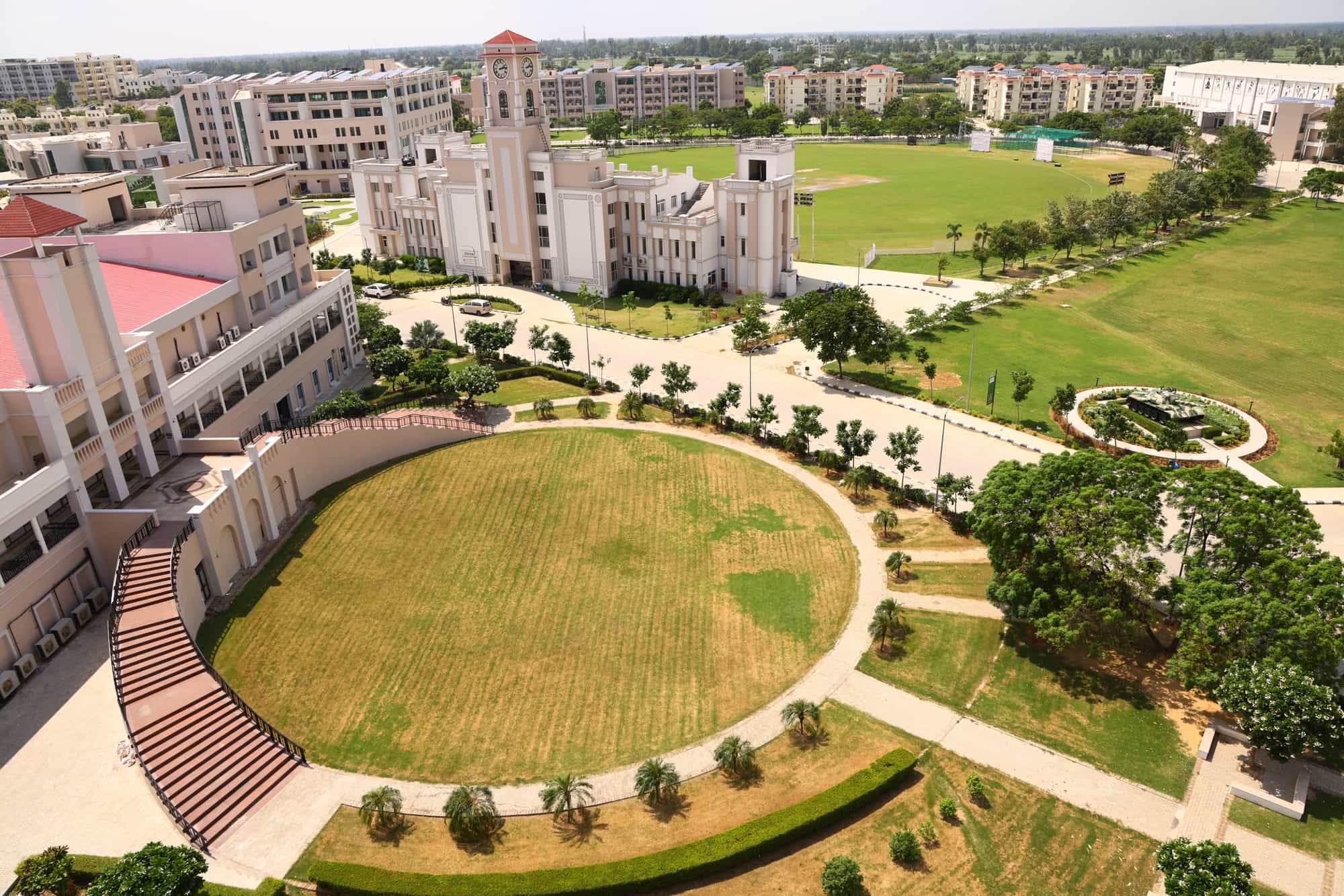Teerthanker Mahaveer Medical College