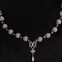 waman hari pethe diamond necklace with price