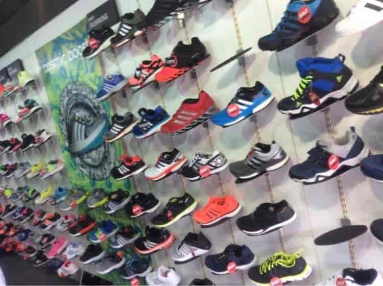 adidas shoes showroom in mumbai adidas shoes showroom in mumbai
