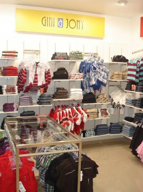 gini and jony new born baby