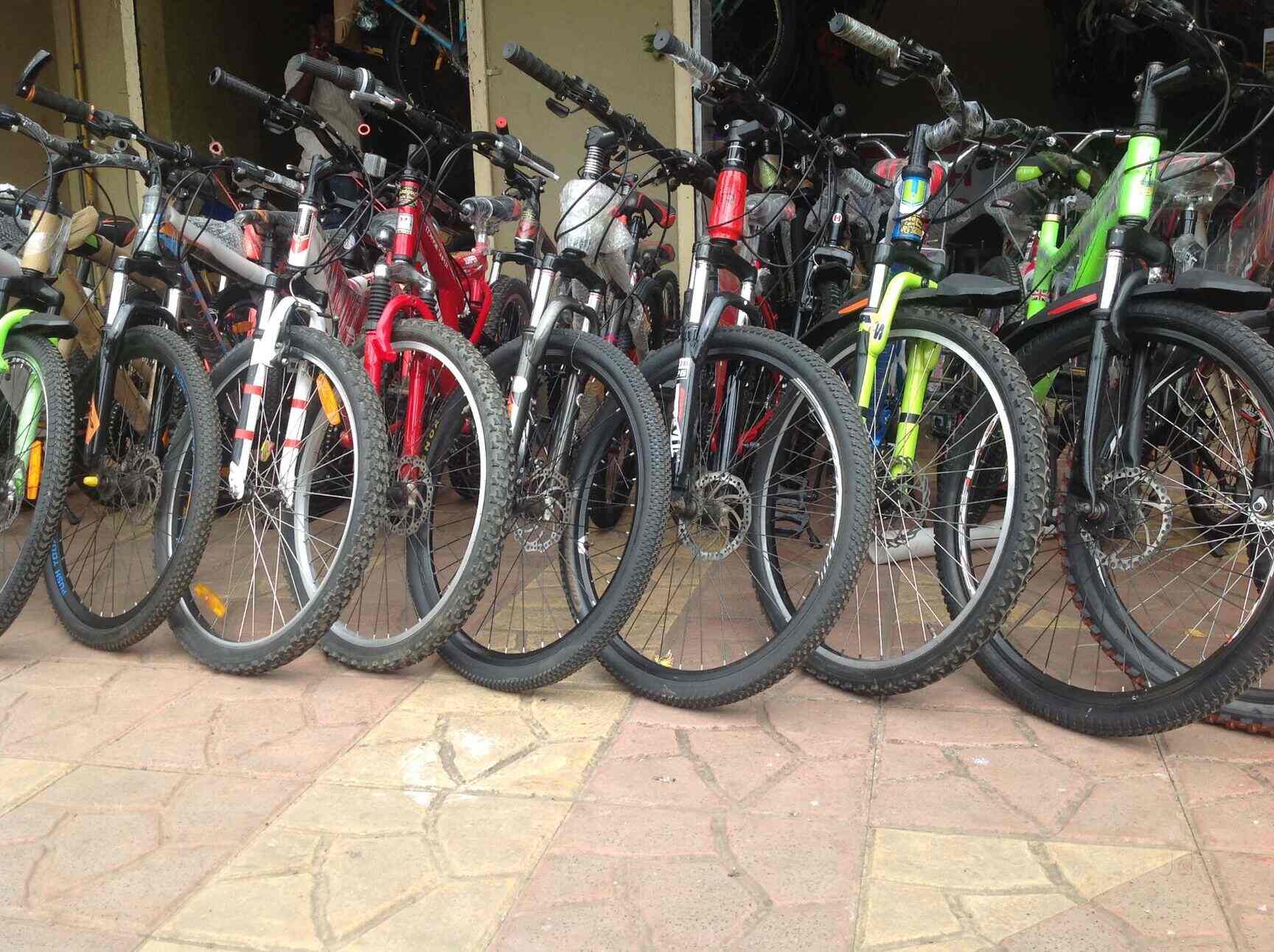 sadguru cycle studio