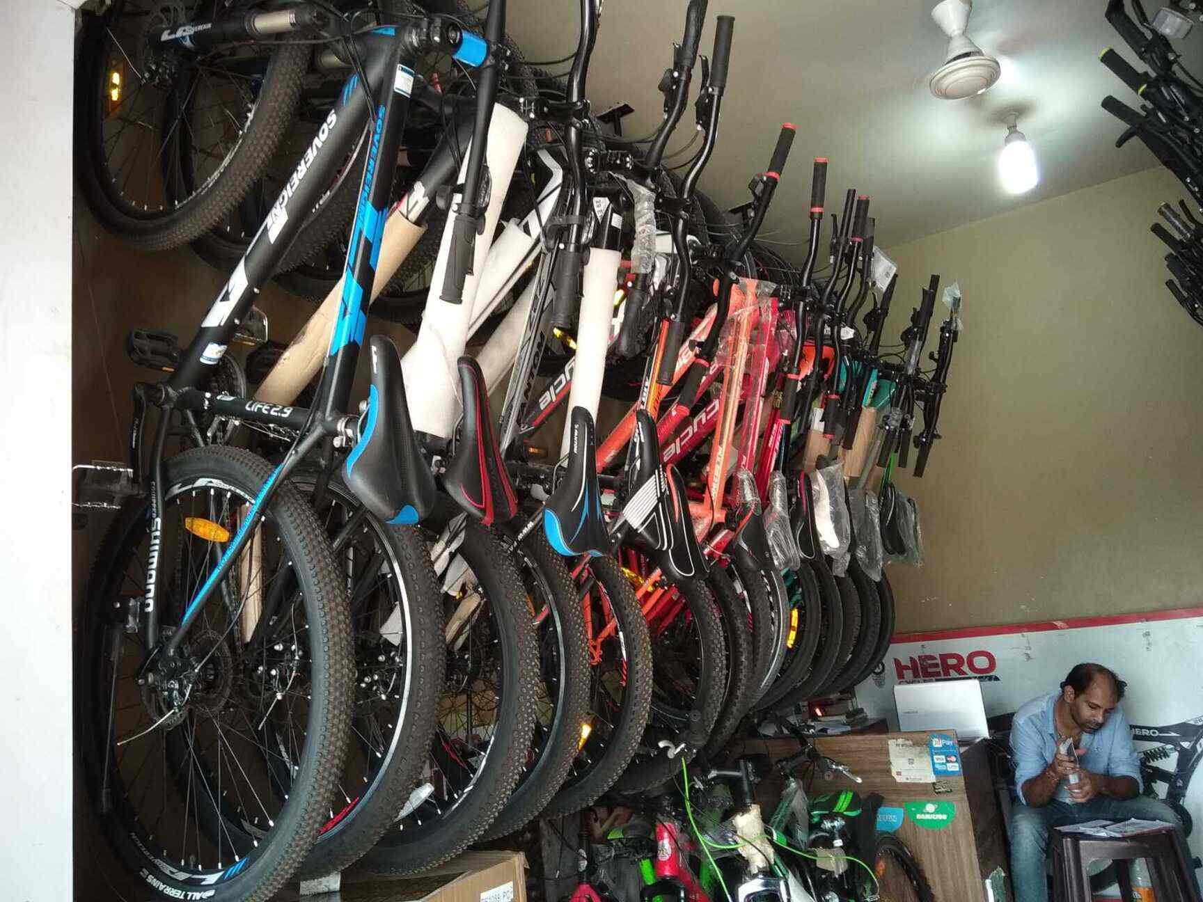 sadguru cycle studio