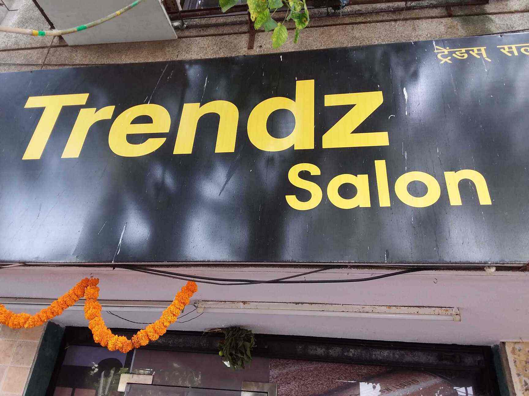 Trendz Salon Andheri West Salons In Mumbai Justdial