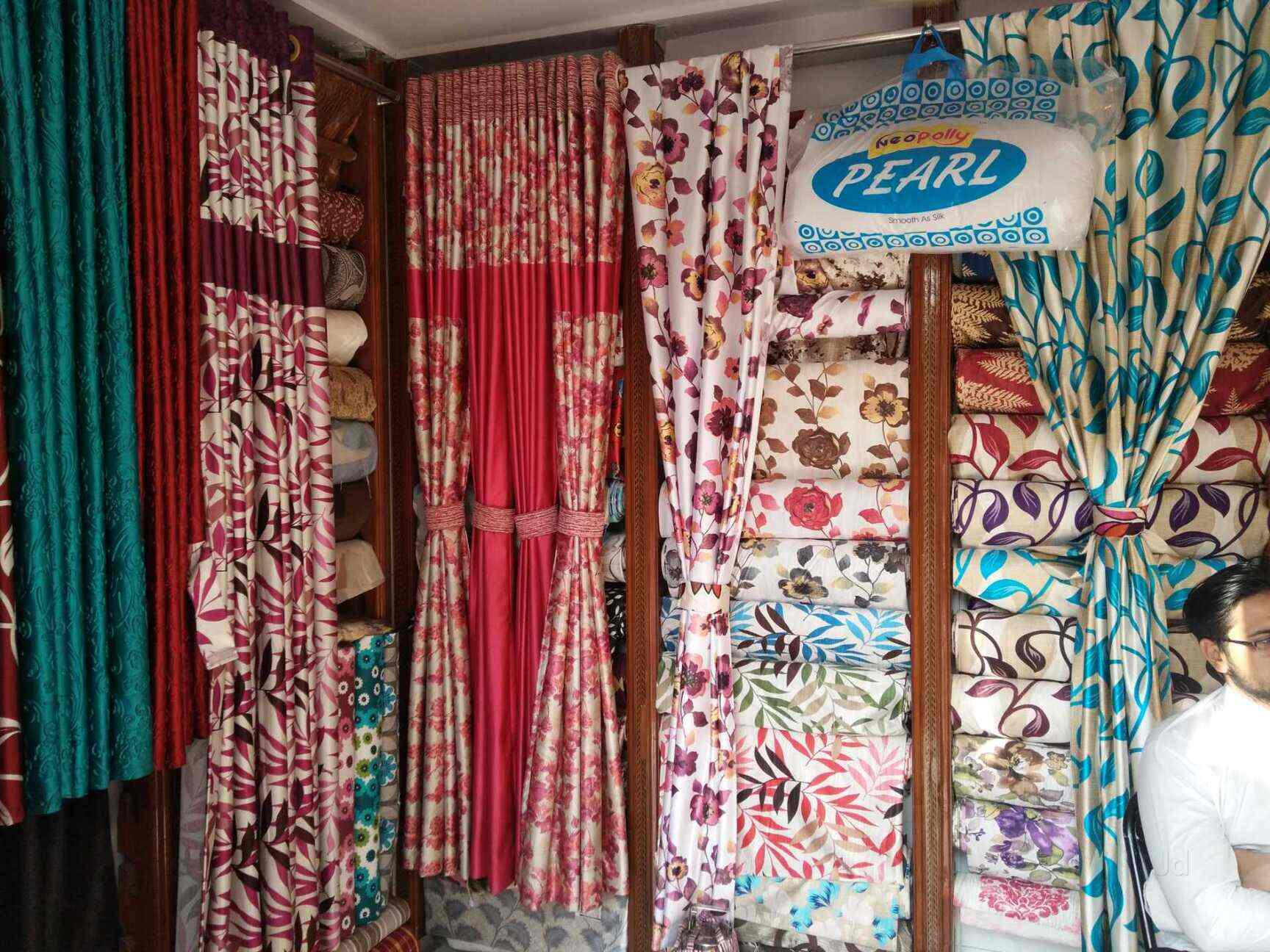 Paramount Furnishing Mattresses Andheri East Curtain Dealers
