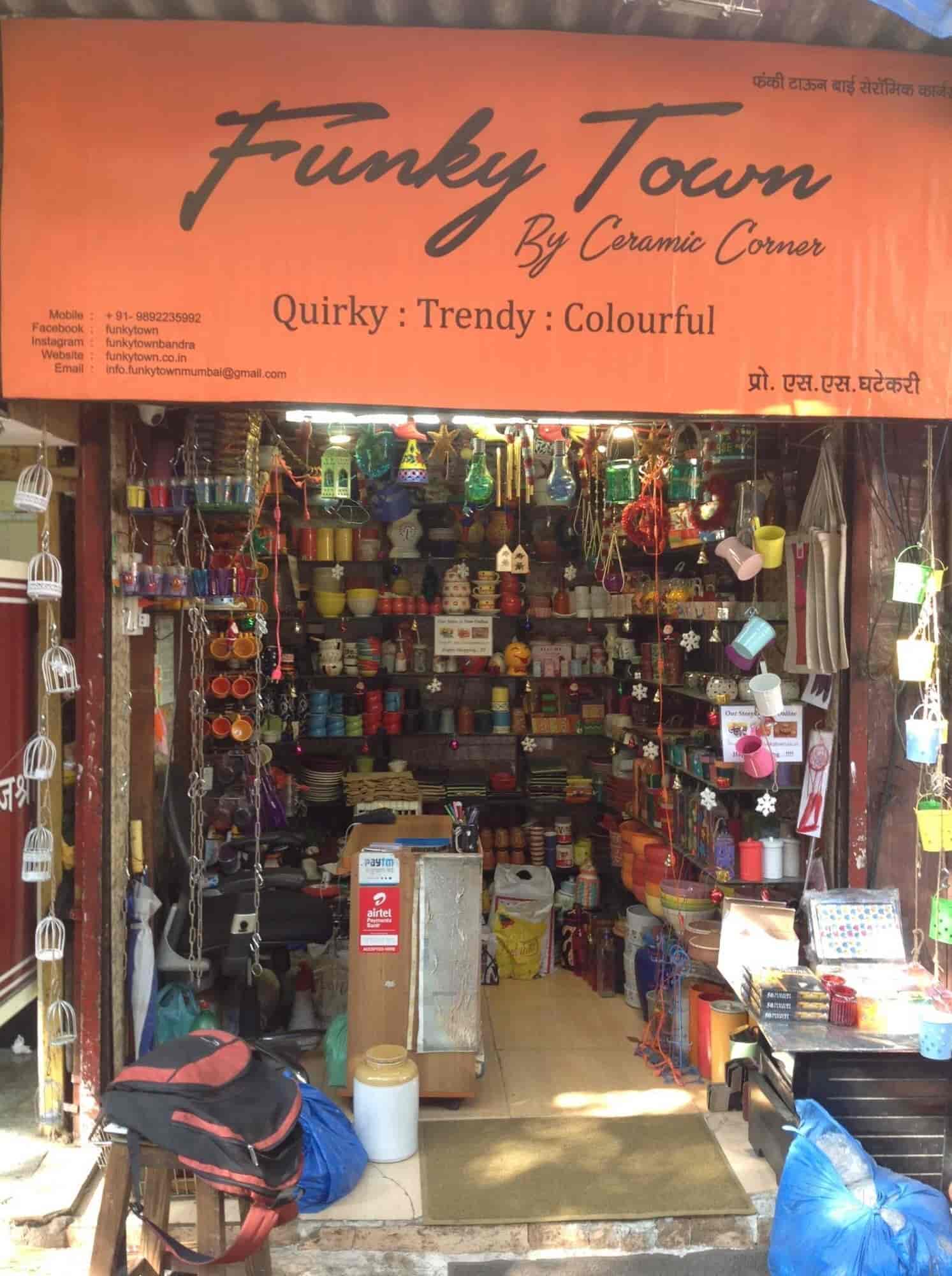Funky Town Bandra West Gift Shops In Mumbai Justdial Skachay funky town funky town da bomb remix i lipps inc funky town. funky town bandra west gift shops in
