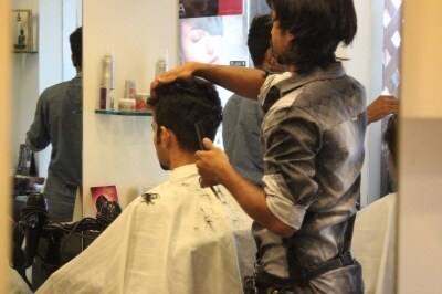 Hair Play With Shahbaaz Bandra West Salons In Mumbai Justdial
